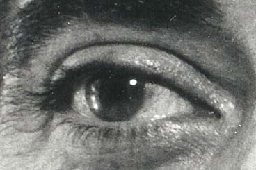 headshot-eye